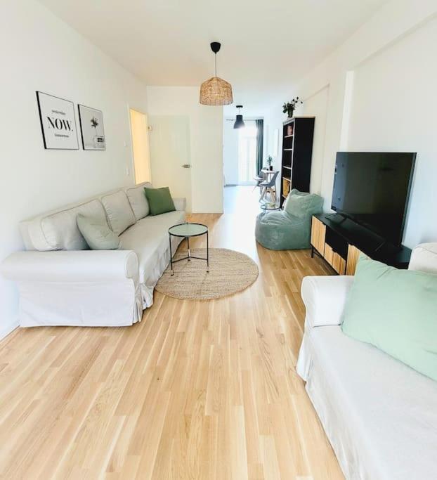 Stylisches Zentrales City-Apartment Mit 2 Balkonen Leipzig Exterior foto