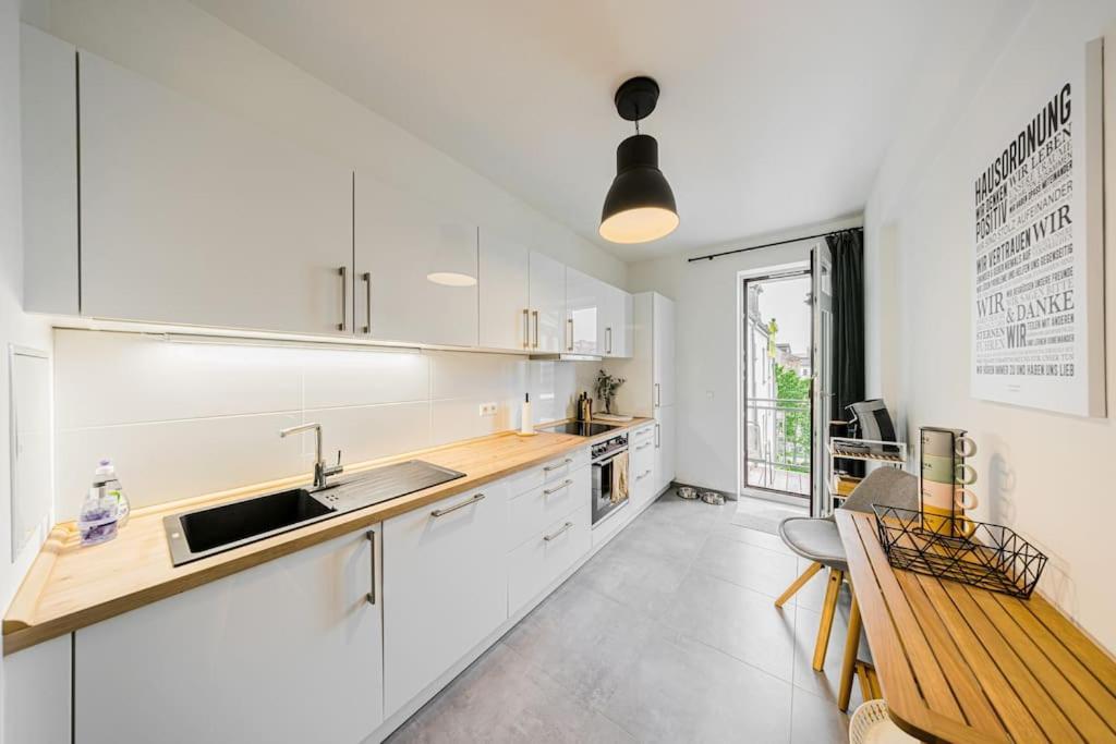 Stylisches Zentrales City-Apartment Mit 2 Balkonen Leipzig Exterior foto