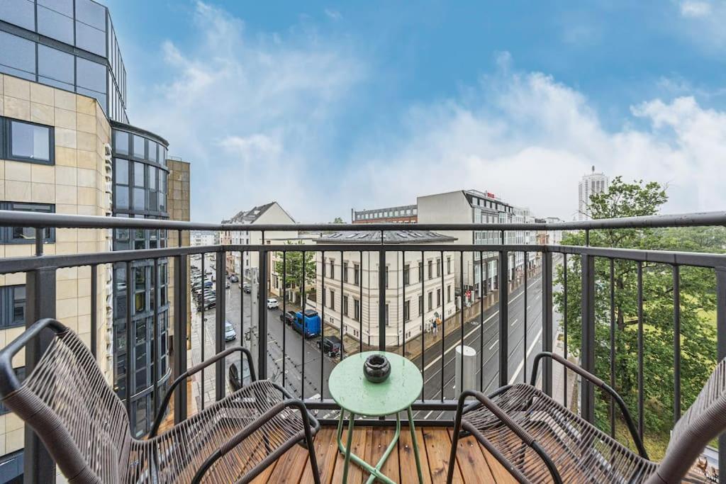 Stylisches Zentrales City-Apartment Mit 2 Balkonen Leipzig Exterior foto